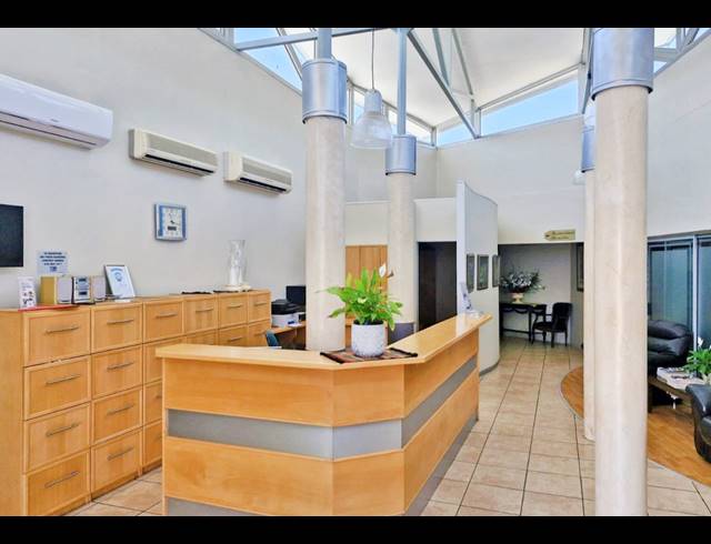 473M² BUILDING FOR SALE IN WILKOPPIES